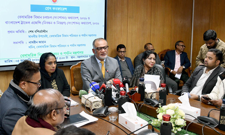 নতুন অধ্যাদেশে বিমান খাতে সিন্ডিকেটের লাগাম টানা হয়েছে: উপদেষ্টা