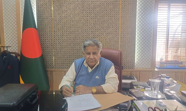 জুলাই-যোদ্ধাদের রক্তের প্রতি শ্রদ্ধাশীল হওয়ার আহ্বান উপদেষ্টা সাখাওয়াতের