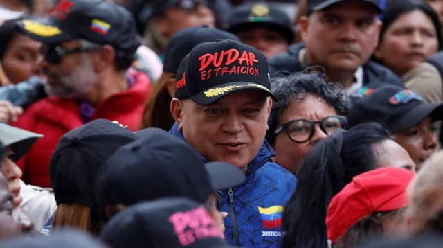 ভেনেজুয়েলায় মার্কিন হামলায় নিহত ১০০ : স্বরাষ্ট্রমন্ত্রী