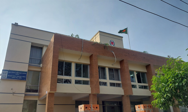 নাটোরে পোস্টাল ব্যালটের ভোটার ১১ হাজার ১২৪ জন