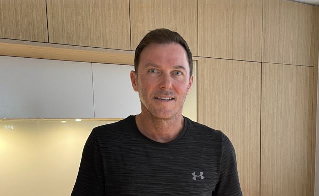 হাসপাতাল ছেড়ে বাসায় ফিরেছেন বিশ্বকাপ জয়ী মার্টিন