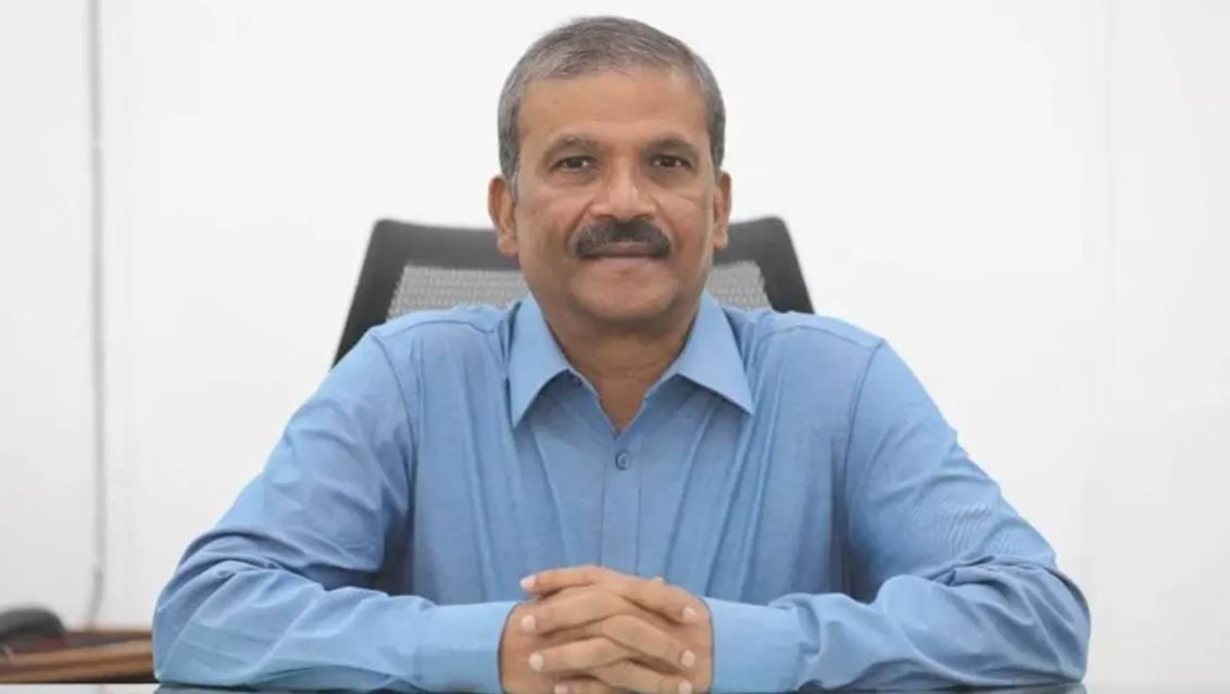 সমালোচনার পাশাপাশি সরকারের ভালো কাজের স্বীকৃতি দেওয়ার আহ্বান আসিফ নজরুলের