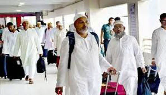 ২৫ জানুয়ারির মধ্যে হজযাত্রীদের স্বাস্থ্য পরীক্ষা পূর্বক টিকা গ্রহণ করতে হবে 