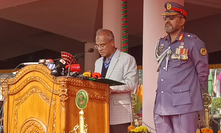 আসন্ন নির্বাচনে পেশাদারিত্বের সঙ্গে দায়িত্ব পালন করুন : আনসার সদস্যদের প্রতি স্বরাষ্ট্র উপদেষ্টা