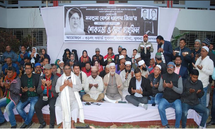 খুলনায় খালেদা জিয়ার রুহের মাগফেরাত কামনায় দোয়া ও মন্দিরে প্রার্থনা 