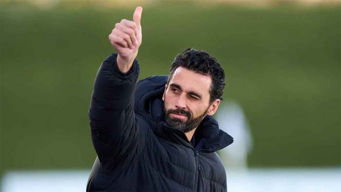 আলোনসোকে ছাঁটাই করলো রিয়াল, নতুন কোচ হিসেবে নিয়োগ পেলেন আরবেলোয়া