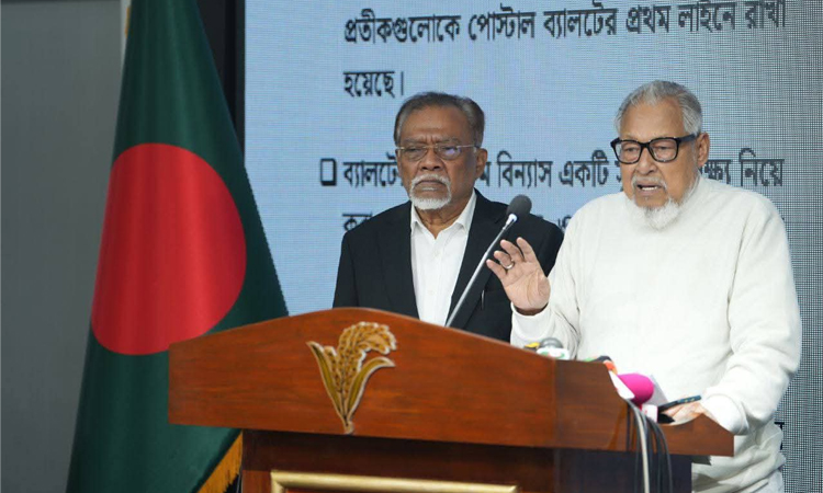 বাড়ি বাড়ি গিয়ে এনআইডি ও ফোন নম্বর সংগ্রহ বেআইনি: নজরুল ইসলাম খান