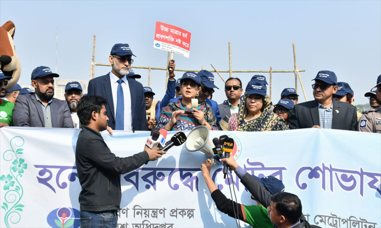 শব্দদূষণ নিয়ন্ত্রণে অকারণে হর্ন বাজানো বন্ধের আহ্বান পরিবেশ উপদেষ্টার