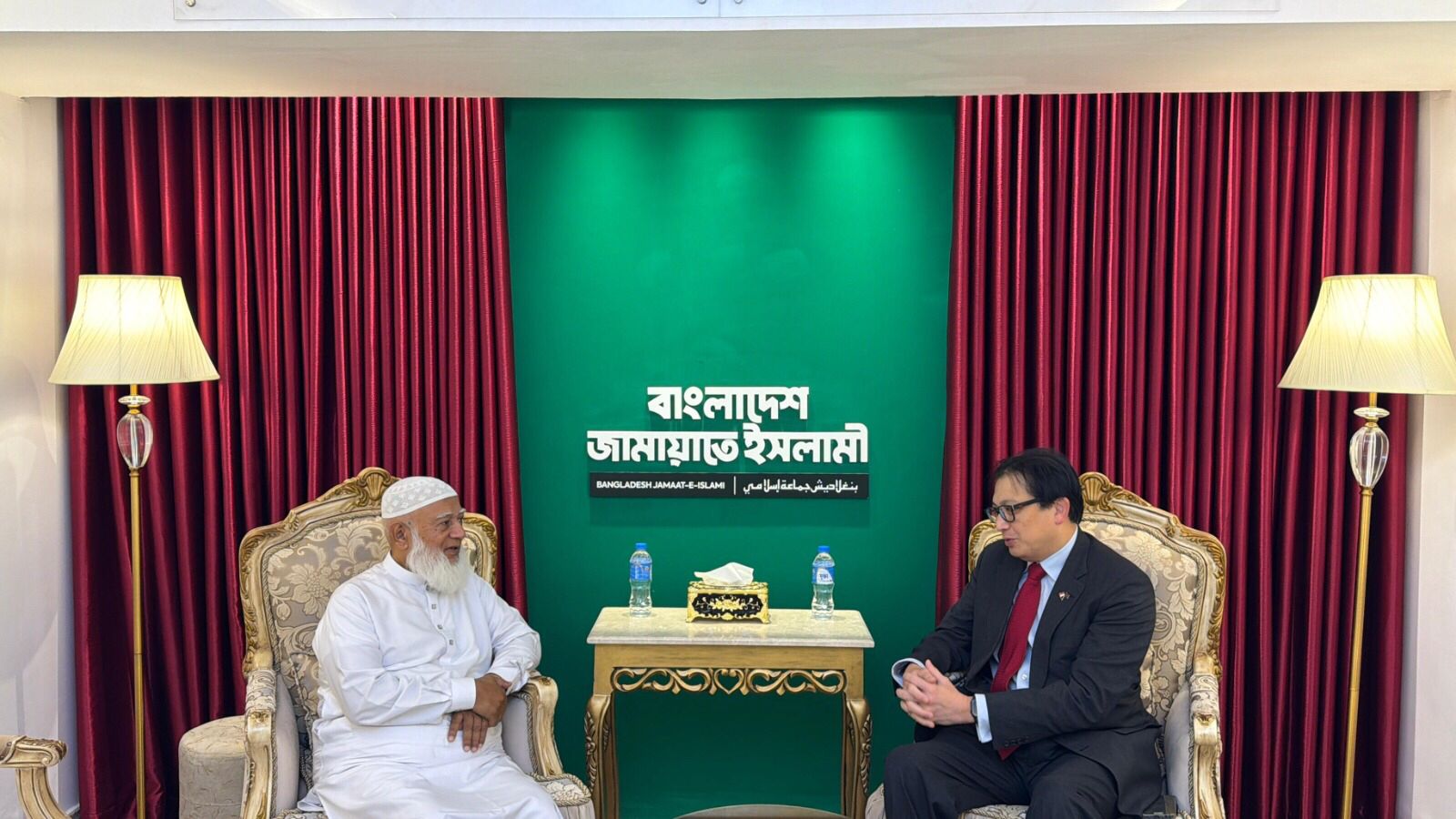 জামায়াতের আমিরের সঙ্গে সিঙ্গাপুর হাইকমিশনের চার্জ দ্য অ্যাফেয়ার্স এর সৌজন্য সাক্ষাৎ