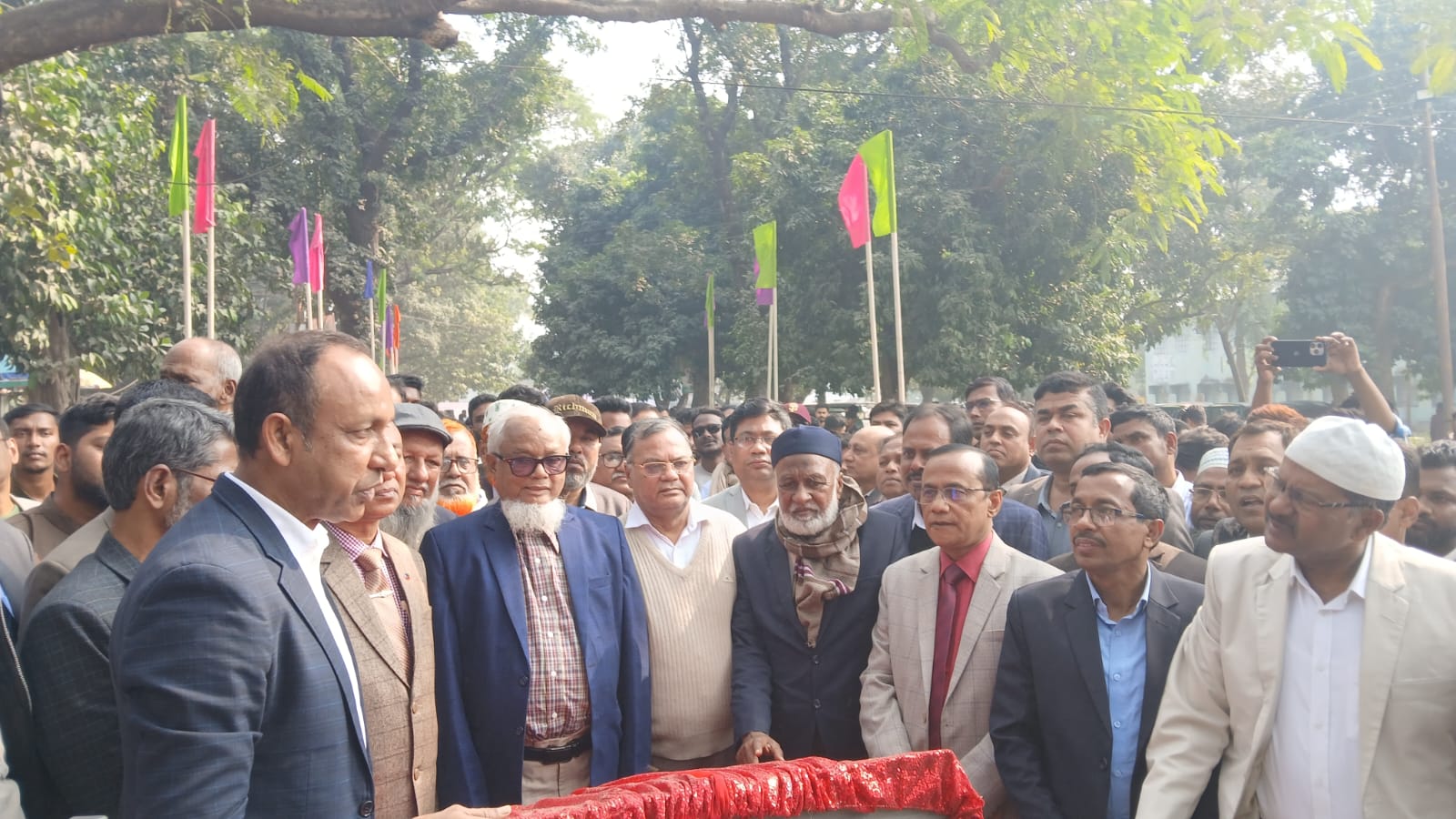 পাবনা এডওয়ার্ড কলেজে ছাত্রাবাস নির্মাণ কাজের উদ্বোধন