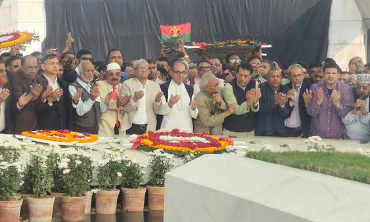 উদার গণতান্ত্রিক বাংলাদেশ প্রতিষ্ঠার লক্ষ্যে বিএনপি দৃঢ় অঙ্গীকারবদ্ধ : মির্জা ফখরুল