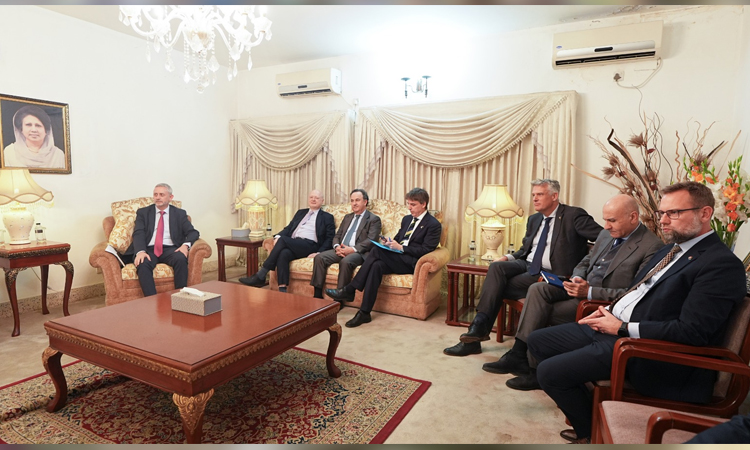 তারেক রহমানের সঙ্গে ইইউভুক্ত দেশের রাষ্ট্রদূতদের সাক্ষাৎ। ছবি: বাসস