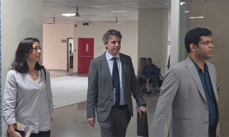 সিইসির সঙ্গে সুইডেনের রাষ্ট্রদূতের সাক্ষাৎ