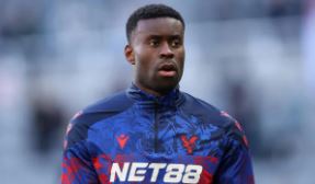 প্যালেস ডিফেন্ডার গুয়েহিকে দলে ভিড়িয়েছে ম্যানচেস্টার সিটি