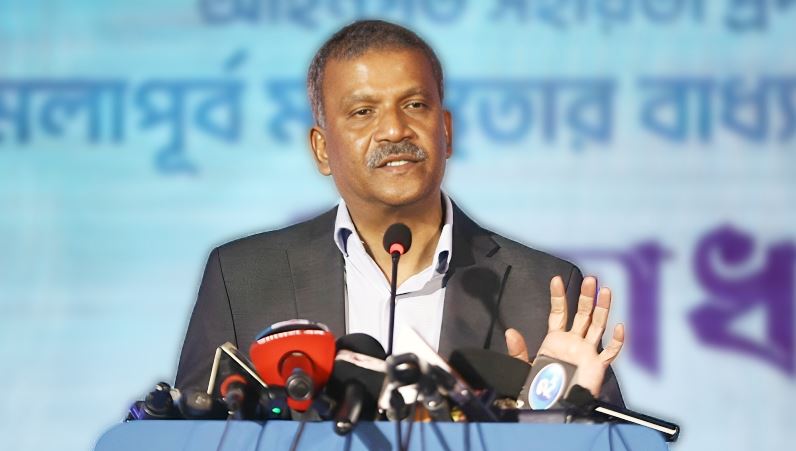 অযৌক্তিক চাপ প্রয়োগ করে বাংলাদেশকে ভারতে খেলতে বাধ্য করা যাবে না : আসিফ নজরুল