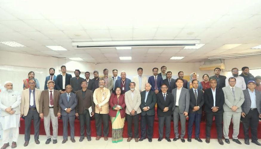 গবেষণা বাস্তবায়নে ১২ বিশ্ববিদ্যালয়ের সঙ্গে ইউজিসির ৩৮ কোটি টাকার চুক্তি