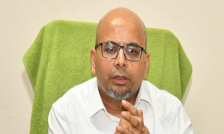 বাংলাদেশ টেলিফোন শিল্প সংস্থা পরিদর্শন করলেন ফয়েজ আহমদ তৈয়্যব 