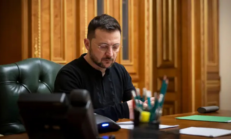 ডাভোসের পথে জেলেনস্কি: প্রেসিডেন্টের কার্যালয়