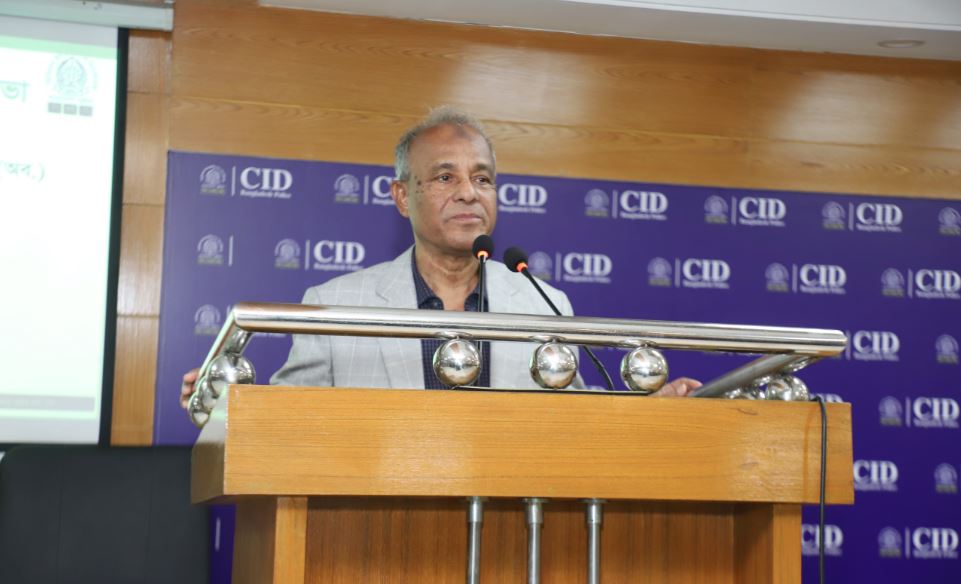 নির্বাচনে প্রায় ৯ লাখ আইনশৃঙ্খলা বাহিনীর সদস্য দায়িত্ব পালন করবে: স্বরাষ্ট্র উপদেষ্টা