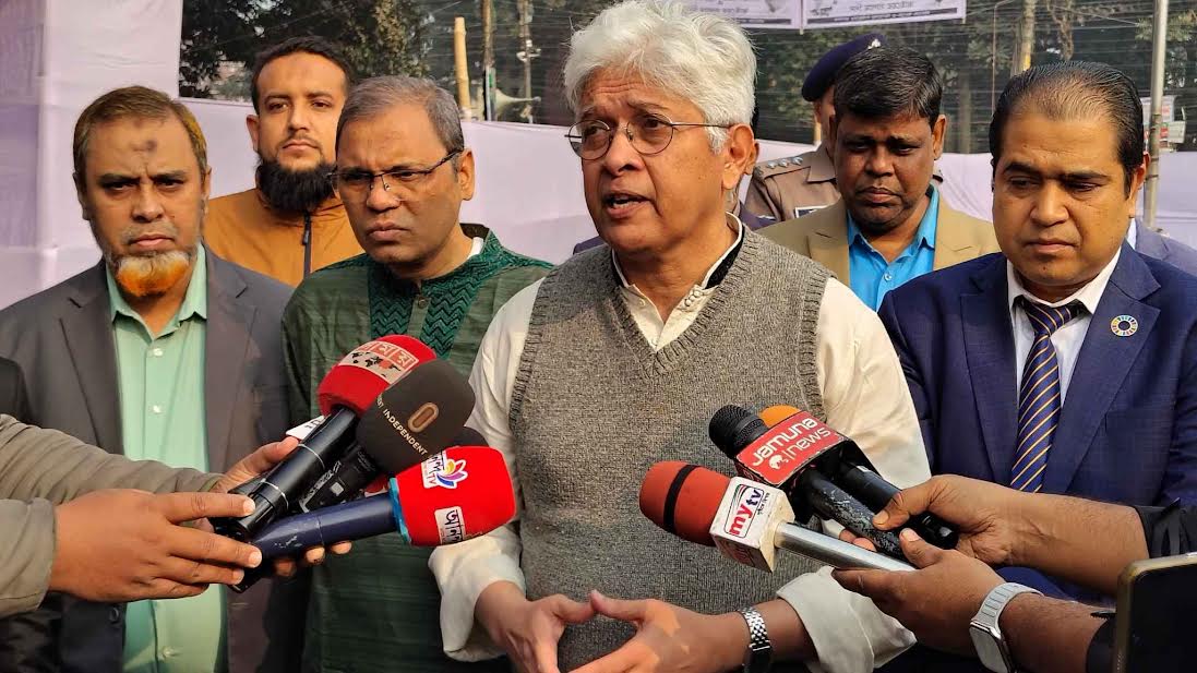 যারা ফ্যাসিবাদের সহযোগী তারাই ‘না’ ভোট চাচ্ছে : স্থানীয় সরকার উপদেষ্টা