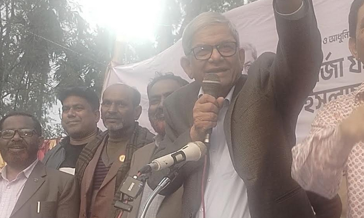 বিএনপি গণভোটে হ্যাঁ ভোটের পক্ষে : মির্জা ফখরুল 