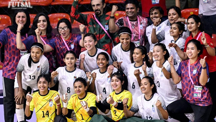মালদ্বীপকে ১৪-২ গোলে উড়িয়ে সাফ নারী ফুটসাল চ্যাম্পিয়ন বাংলাদেশ