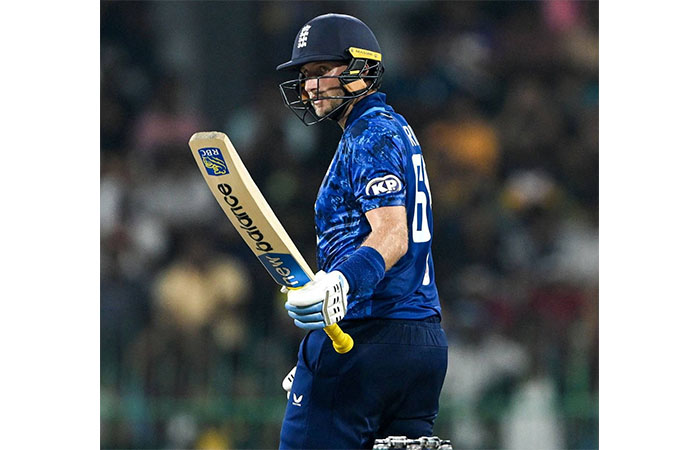 রুটের অলরাউন্ড নৈপুন্যে সিরিজে সমতা ফেরাল ইংল্যান্ড