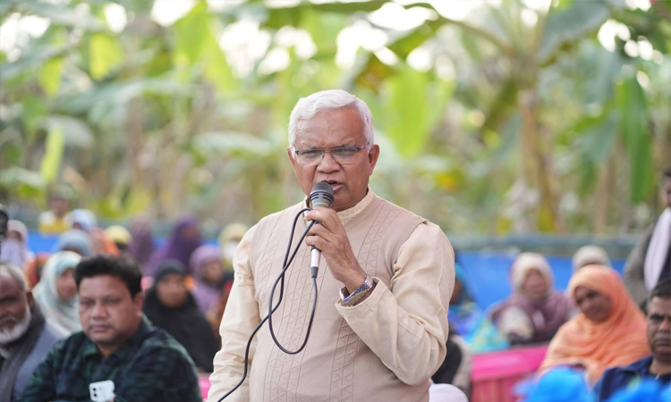 দিনাজপুর-৬ আসন সবদিক দিয়ে উন্নয়নে বঞ্চিত ও পিছিয়ে রয়েছে : ডা. এজেডএম জাহিদ 