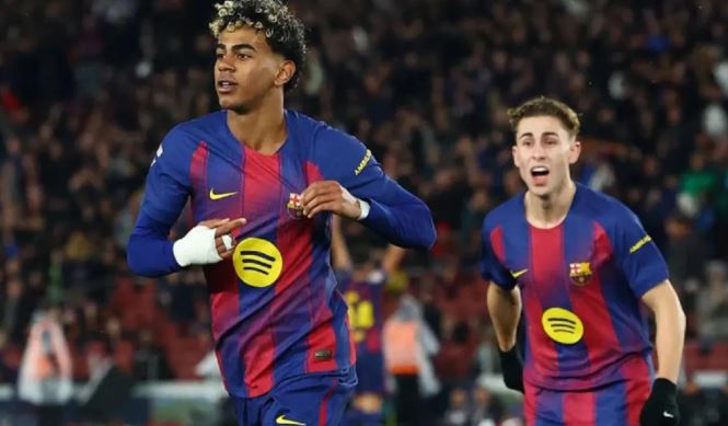 ইয়ামালের দুর্দান্ত গোল, লা লিগার শীর্ষে বার্সা