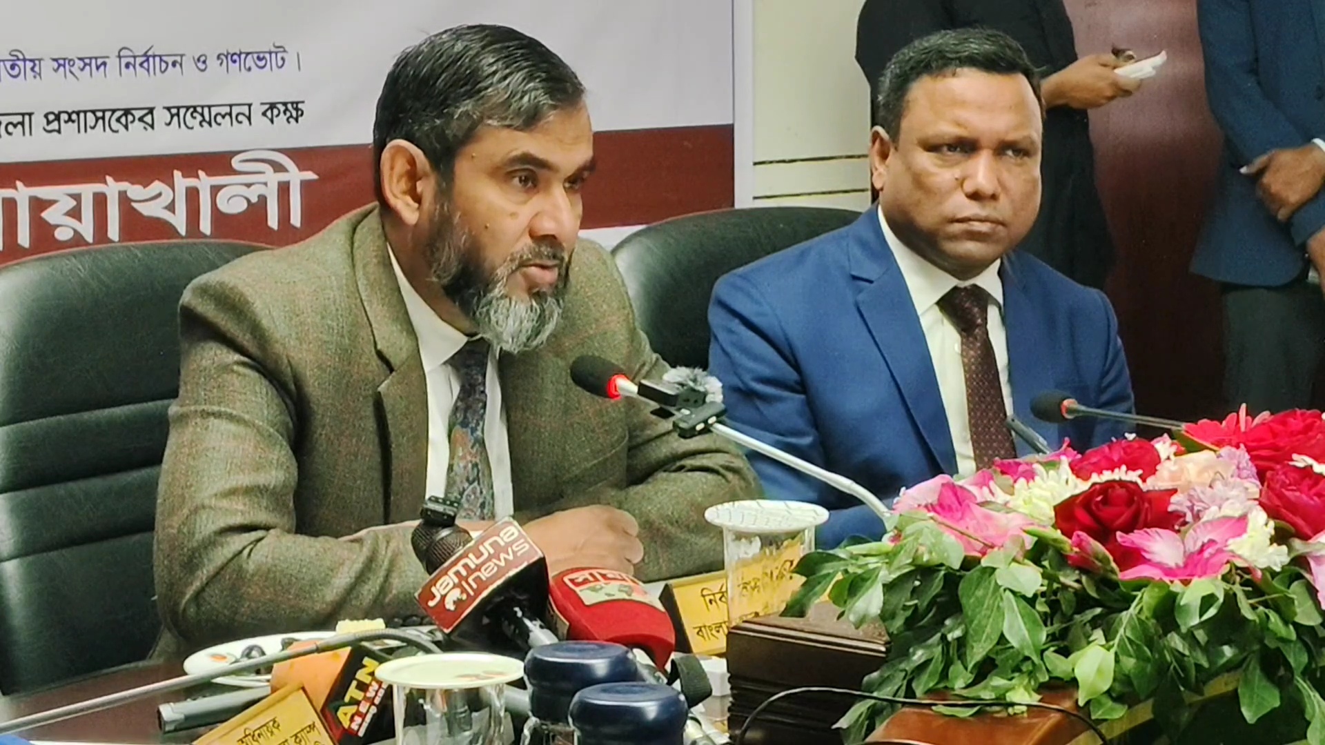 ভোটের সততা নষ্ট হওয়ার বিষয়ে ছাড় দেওয়া হবেনা : নোয়াখালীতে ইসি সানাউল্লাহ