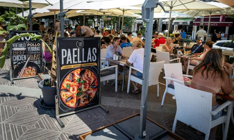 স্পেনে বেকারত্ব নেমেছে ১০ শতাংশের নিচে