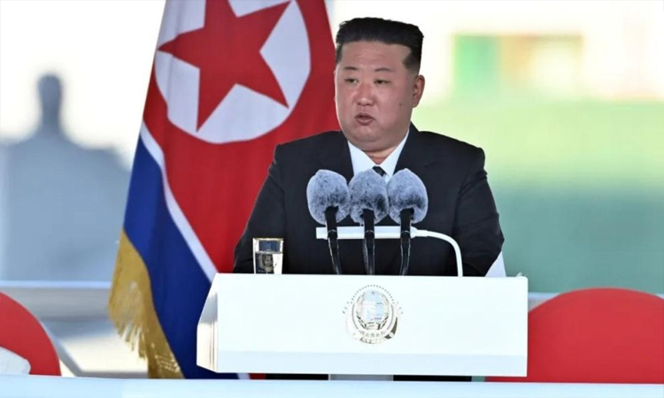 শিগগিরই ‘পরবর্তী ধাপের’ পারমাণবিক পরিকল্পনা ঘোষণা করবে উত্তর কোরিয়া: কিম