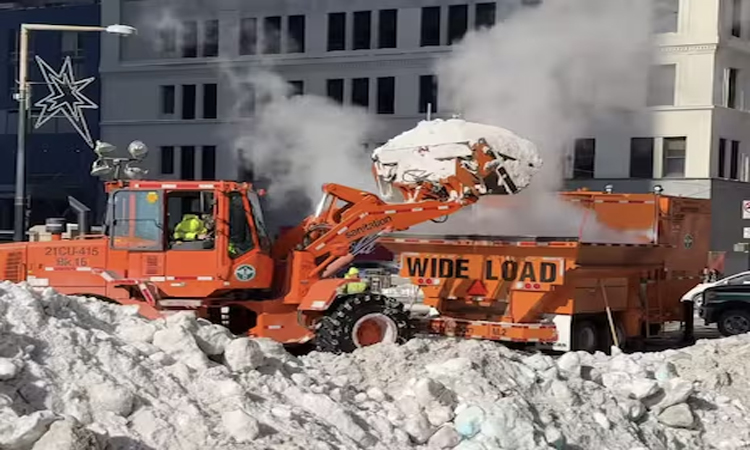 তুষার গলাতে ‘হট টাব’ নামাল নিউইয়র্ক