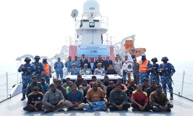 বাংলাদেশ ও ভারত উভয় দেশে বন্দি জেলেদের বিনিময় করেছে 