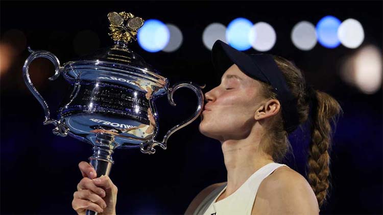 সাবালেঙ্কাকে হারিয়ে অস্ট্রেলিয়ান ওপেনের শিরোপা জিতলেন রিবাকিনা