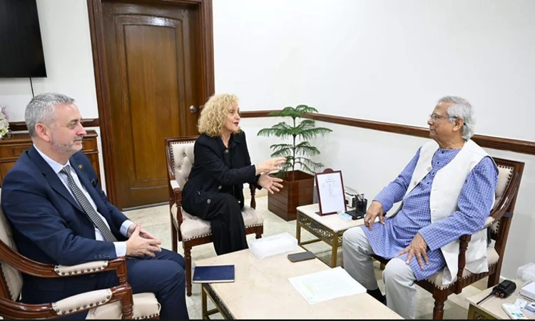 ইইউ’র সঙ্গে দ্রুত এফটিএ নিয়ে আলোচনা শুরুর আহ্বান প্রধান উপদেষ্টার