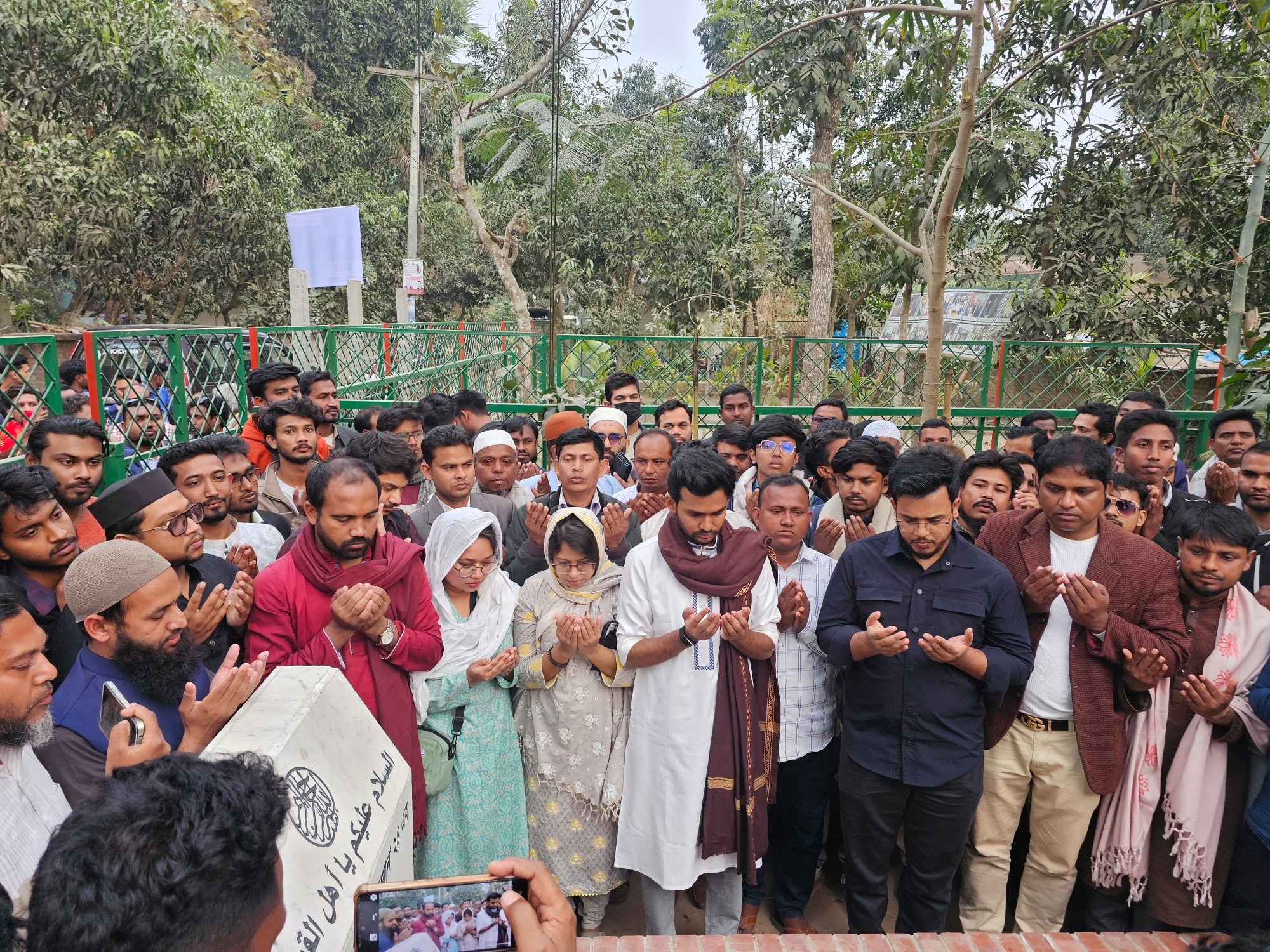 বিতর্কিত নির্বাচনের চেষ্টা হলে কঠোর সিদ্ধান্ত নেবে ১১ দলীয় জোট: আসিফ মাহমুদ
