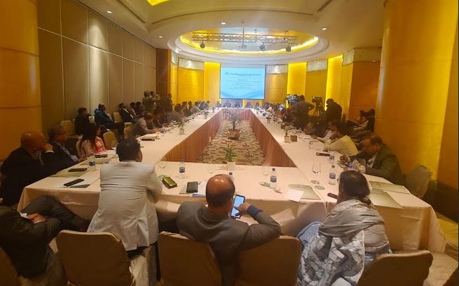 বিশেষজ্ঞদের মতে, টেকসই অর্থনৈতিক প্রবৃদ্ধির জন্য রাজনৈতিক স্থিতিশীলতা অপরিহার্য 