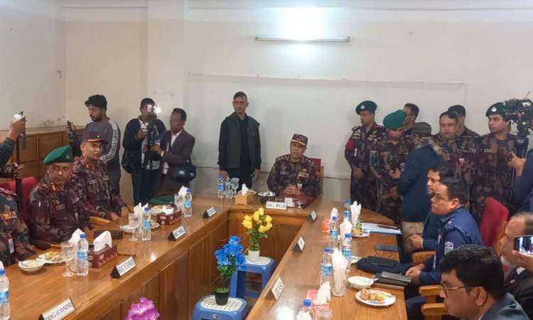 ভোটের সুষ্ঠু পরিবেশ নিশ্চিত করতে পেশাদারিত্বের সঙ্গে কাজ করতে বিজিবি মহাপরিচালকের আহ্বান 