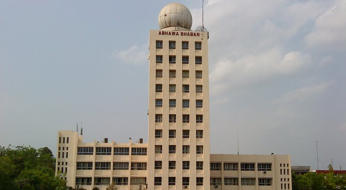 ভোরের দিকে নদী অববাহিকায় হালকা থেকে মাঝারি ধরনের কুয়াশা পড়তে পারে