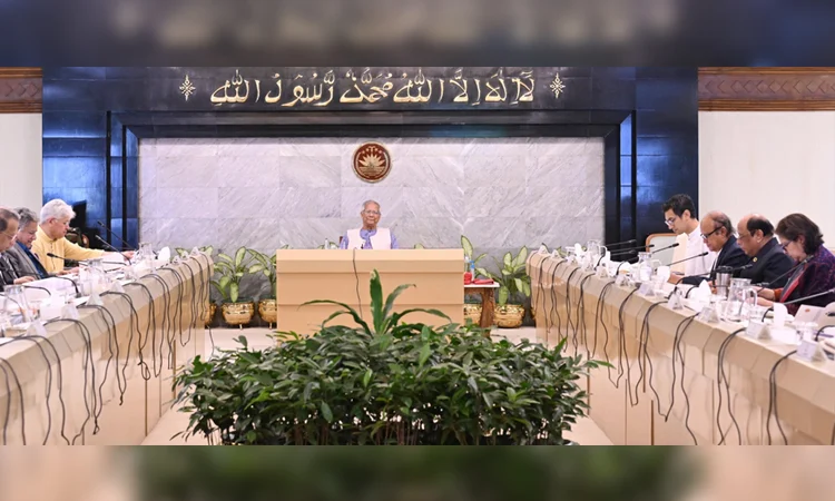 আন্তর্জাতিক শ্রমবাজারে সুনাম বজায় রাখতে সার্টিফিকেশন জালিয়াতি রোধে কাজ করার নির্দেশ প্রধান উপদেষ্টার