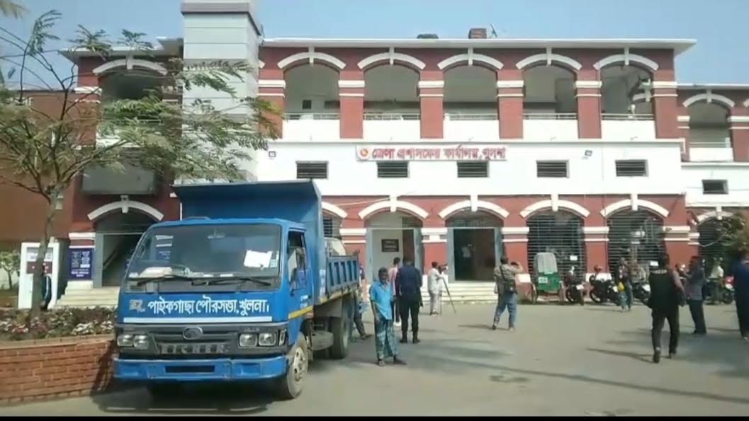 খুলনার ৬টি আসনে ব্যালট পেপার প্রেরণ