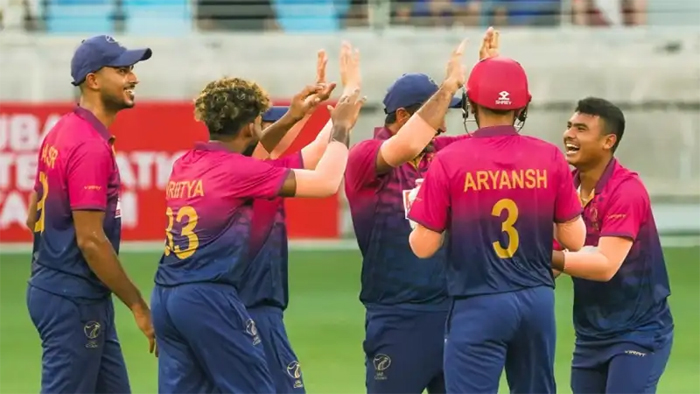 আরব আমিরাতের প্রত্যাবর্তন ম্যাচে টানা দ্বিতীয় জয়ে চোখ নিউজিল্যান্ডের