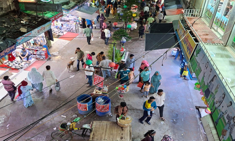 ভোটের ছুটিতে রাজশাহী শহর ছাড়ছেন মানুষ