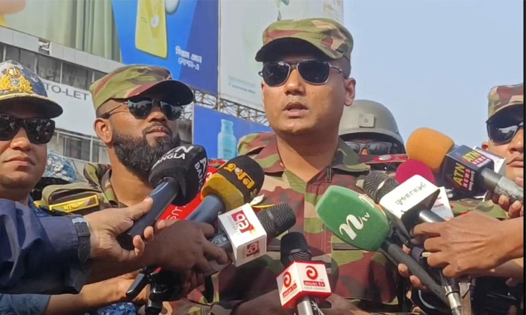 নির্বাচন ব্যাহত করার প্রচেষ্টার বিরুদ্ধে কঠোর ব্যবস্থা নেয়ার হুঁশিয়ারি সেনাবাহিনীর