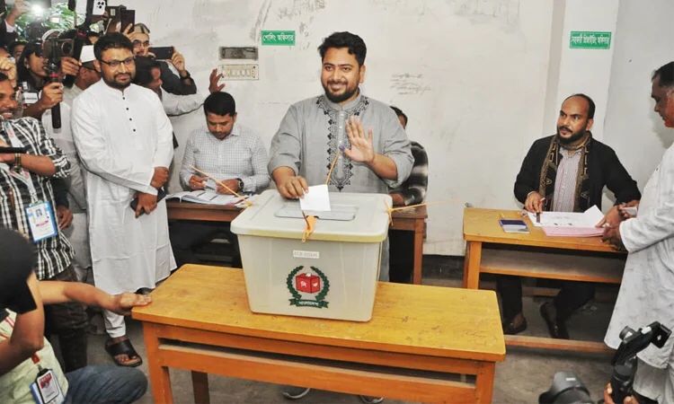 সবকিছু সুষ্ঠু ও স্বচ্ছ থাকলে ১১ দলীয় জোট সরকার গঠন করবে : নাহিদ ইসলাম