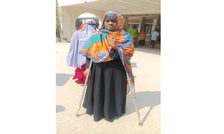 শারীরিক সীমাবদ্ধতা হার মেনেছে নাগরিক দায়বদ্ধতার কাছে