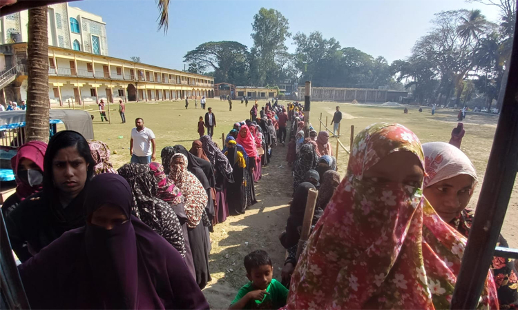 ভোলায় শান্তিপূর্ণ ভোটগ্রহণ সম্পন্নে প্রার্থীরা সন্তুষ্ট