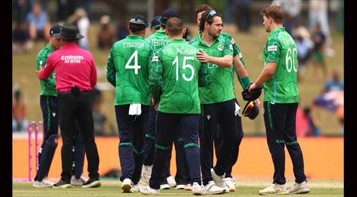 লরকান ঝড়ে ওমানকে উড়িয়ে প্রথম জয় আয়ারল্যান্ডের