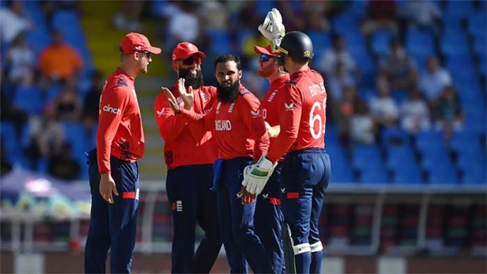 স্কটল্যান্ডকে হারিয়ে সুপার এইটের আশা বাঁচিয়ে রাখল ইংল্যান্ড